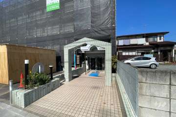 エントランスアプローチ