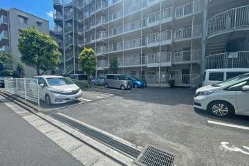 敷地内駐車場（屋外平面式）