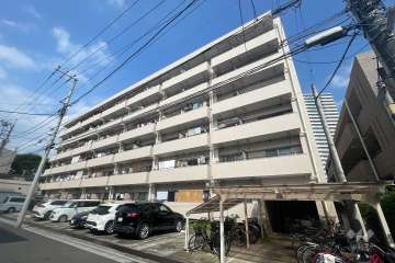 川口寿コーポの外観（南西側から）