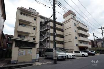 ライオンズマンション川口第5の外観（北東側から）