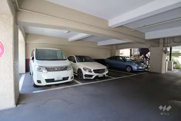 敷地内駐車場（屋内平面式）