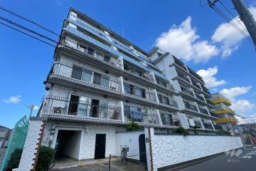 秀和川口青木町レジデンスの外観（南西側から）