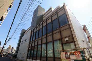川口並木町ビルの外観（北西側から）