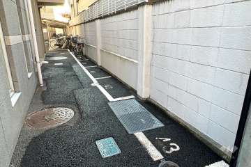 駐輪場とバイク置場
