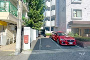 敷地内駐車場（屋外平面式）