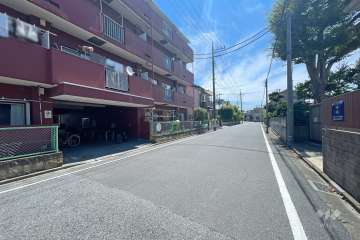 敷地南西側の前面道路　