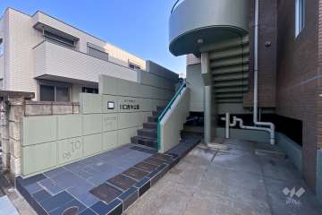 エントランスアプローチ