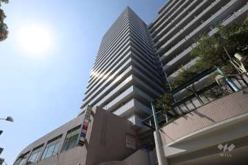 リプレ川口一番街1号棟の外観（北東側から）