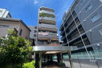 モンシャトー川口の外観（南西側から）