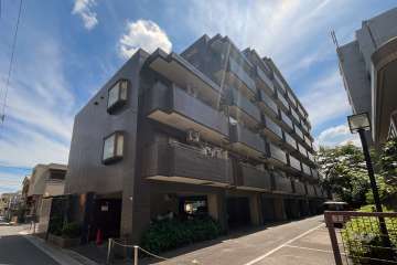 モンシャトー川口の外観（北西側から）