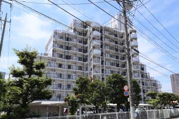 グリーンプラザ川口第2号棟の外観（北側から）