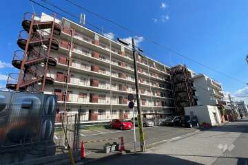 上青木スカイハイツの外観（北西側から）