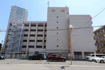 第二永谷マンションの外観（北側から）