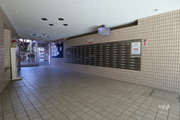 エントランスホール