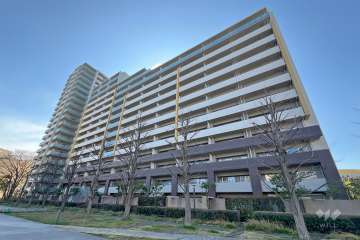 リボンシティレジデンスエアリーフォートの外観（北東側から）