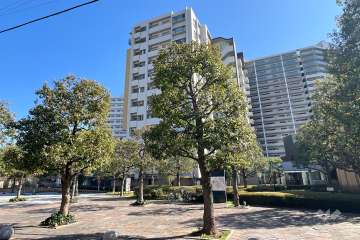 リボンシティレジデンスエアリーフォートの外観（北西側から）