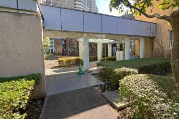 エントランスアプローチ