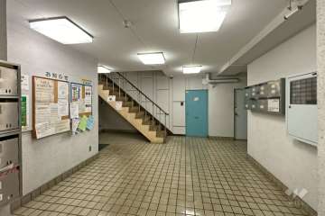 エントランスホール　