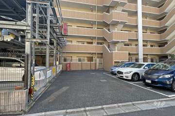 敷地内駐車場（屋外平面式・屋外機械式）