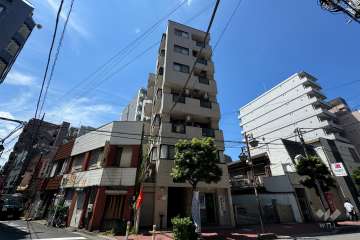 パインエクセレンス西川口の外観（北東側から）