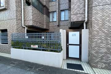 駐輪場の出入り口