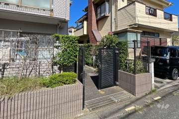 駐輪場出入口