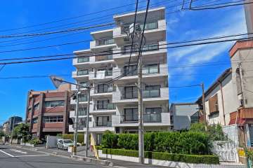 東急ドエルアルス川口並木の外観（南東側から）