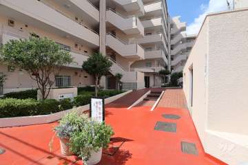 エントランスアプローチ