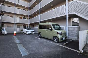 敷地内駐車場（屋外平面式）