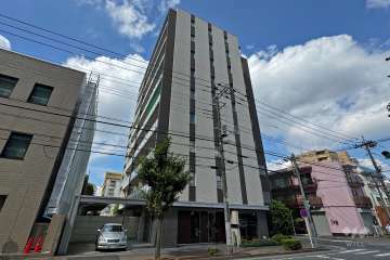 パレステージ川口並木の外観（東側から）