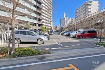 敷地内駐車場（屋外平面式）