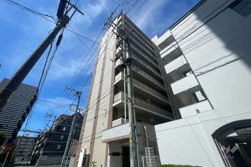 レグジー西川口AZ3の外観（南西側から）