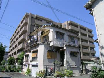 ファミール池田石橋の外観（南東側から）