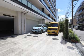 敷地内駐車場（屋外平面式）