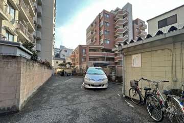 敷地内駐車場（屋外平面式）