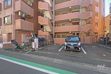 敷地内駐車場（屋外平面式）