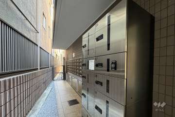 宅配ボックスと共用ポスト