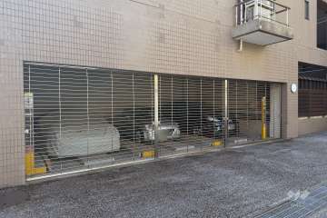 敷地内駐車場（屋内機械式）