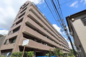 コスモ町屋リバーシティの外観(南東側から)