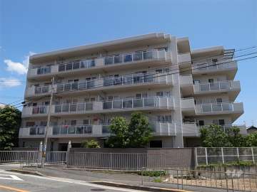 池田井口堂パークホームズの外観（西側から）