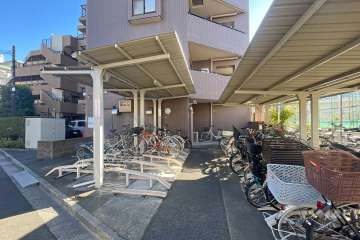 駐輪場（屋根あり）