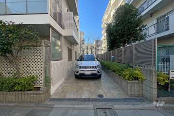 敷地内駐車場（屋外平面式）