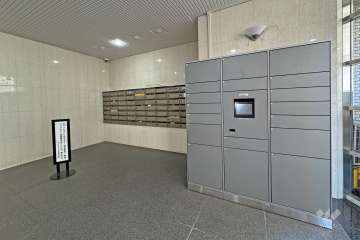 宅配ボックスと共用ポスト