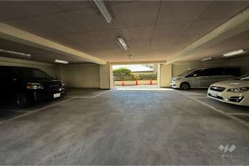 敷地内駐車場（屋内平面式）