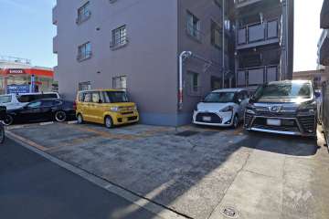 敷地内駐車場（屋外平面式）