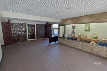 エントランスホール