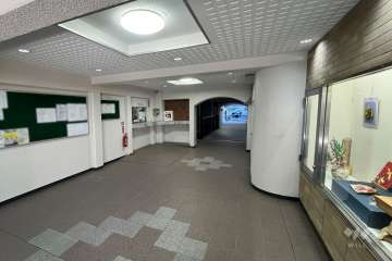 エントランスホール