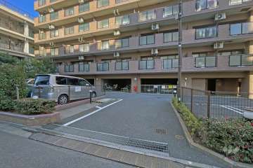 敷地内駐車場（屋外機械式）