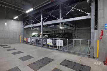 敷地内駐車場（屋内機械式）