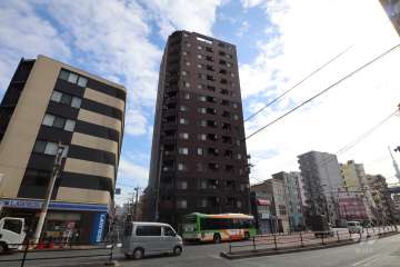 レジデンシャルステートタワー南千住の外観（北西側から）